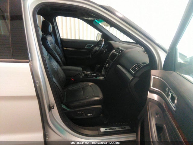 2017 FORD EXPLORER PLATINUM VIN: 1FM5K8HT8HGC05870