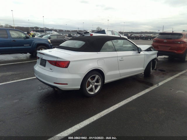 WAU7FLFF1F1105656 Audi A3