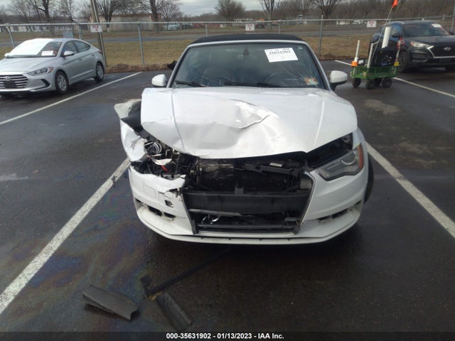 WAU7FLFF1F1105656 Audi A3