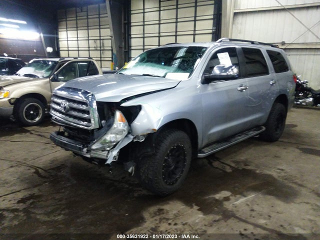 2014 Toyota Sequoia, VIN: 5TDDW5G14ES094934