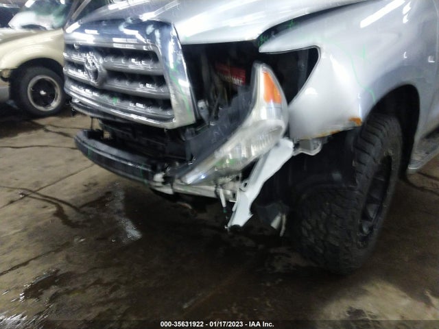 2014 Toyota Sequoia, VIN: 5TDDW5G14ES094934