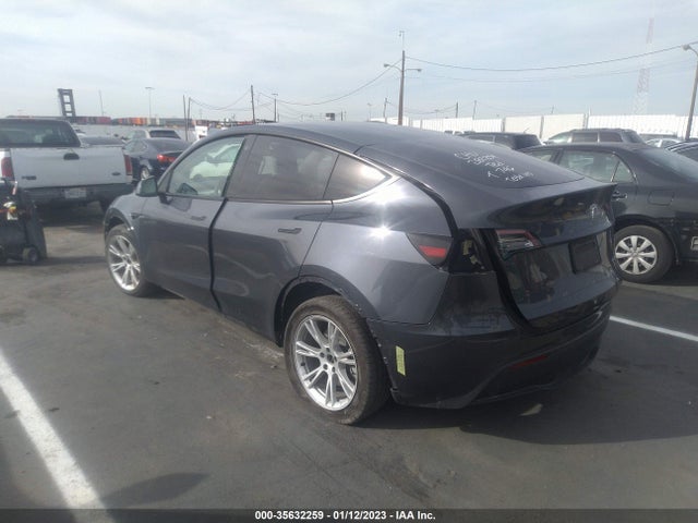 5YJYGDEE8MF119108 Tesla Model Y Long Range