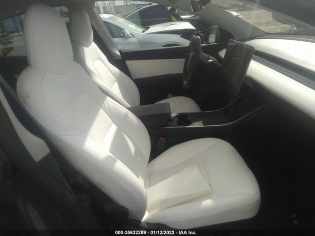5YJYGDEE8MF119108 Tesla Model Y Long Range