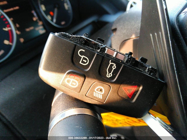 2015 Land Rover LR4, VIN: SALAK2V69FA749009