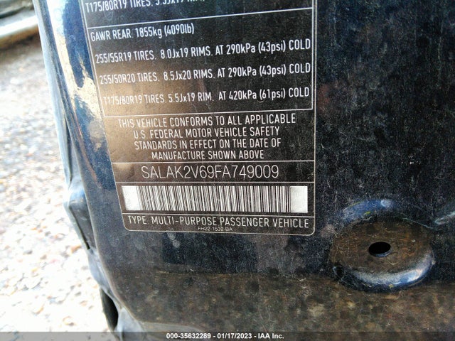 2015 Land Rover LR4, VIN: SALAK2V69FA749009