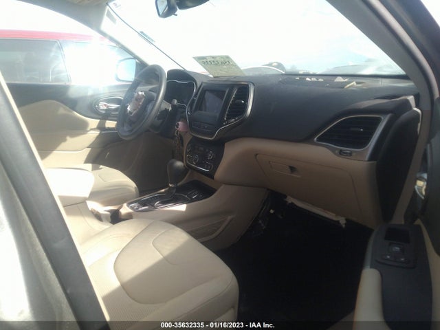 2021 Jeep Cherokee, VIN: 1C4PJLCB4MD144157