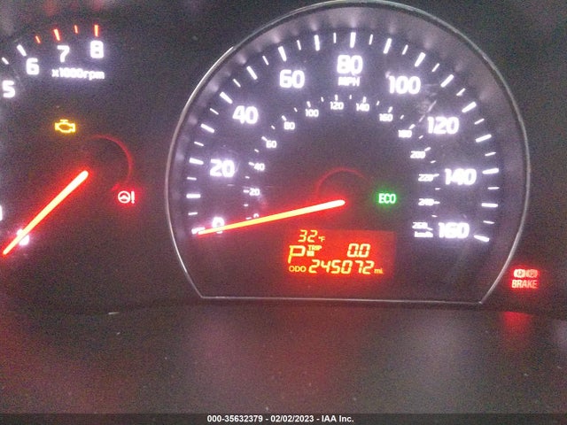 2014 KIA SORENTO LX VIN: 5XYKTDA71EG428485