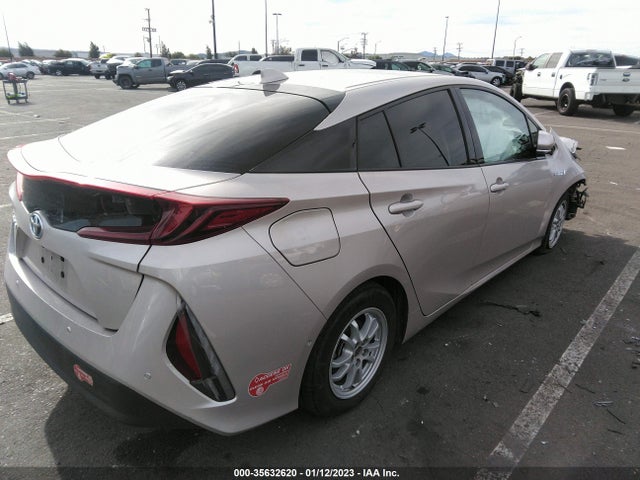 2017 Toyota Prius, VIN: JTDKARFP9H3053398