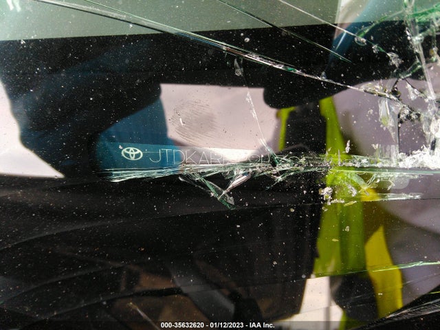 2017 Toyota Prius, VIN: JTDKARFP9H3053398