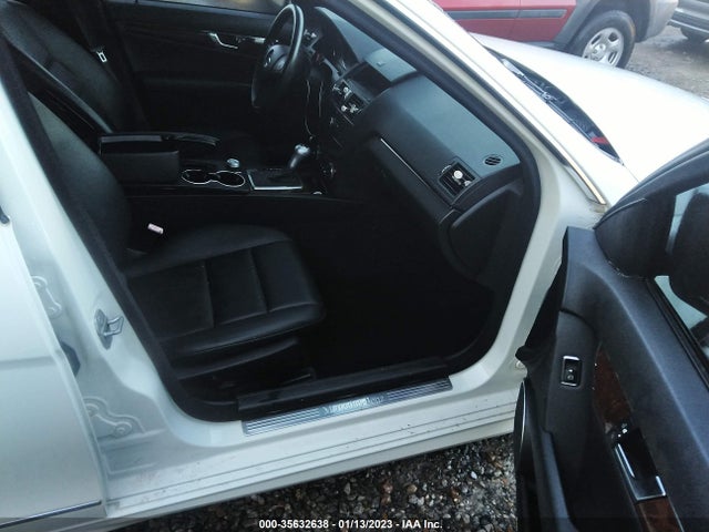 2009 MERCEDES-BENZ C-CLASS 3.0L VIN: WDDGF54X89R068045