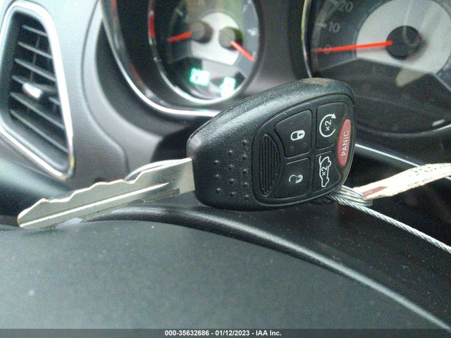 Chrysler 200 2012 1C3CCBCG9CN326481 Image 11