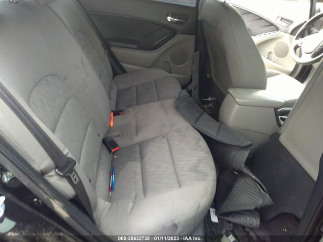 KNAFK4A69G5579191 KIA FORTE LX