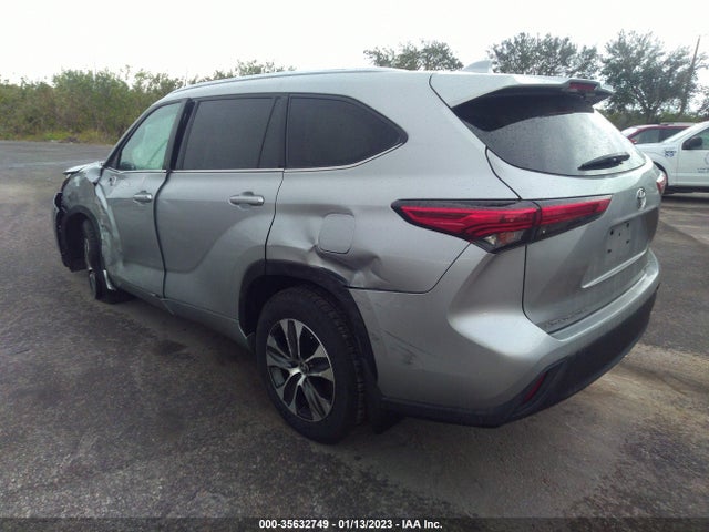 2021 Toyota Highlander, VIN: 5TDGZRBH2MS064958