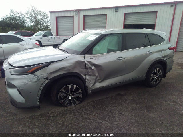 2021 Toyota Highlander, VIN: 5TDGZRBH2MS064958