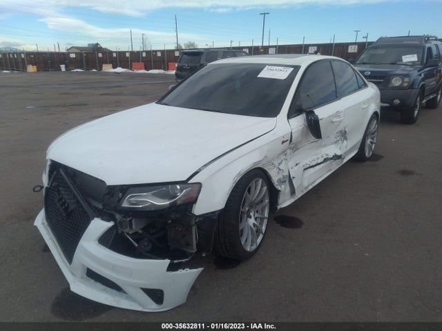 Audi S4 Premium Plus 2010 WAUBGAFL7AA112797 Image 2