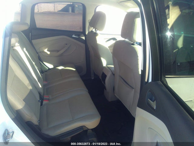 2017 Ford C-Max, VIN: 1FADP5AU7HL104013