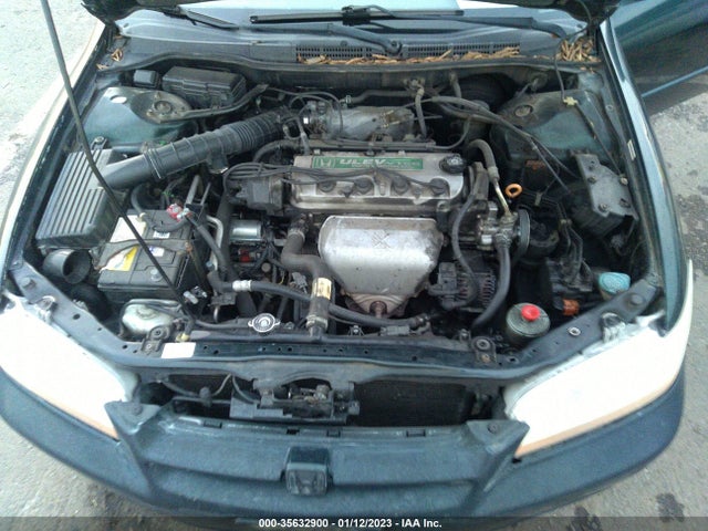 1999 HONDA ACCORD SDN EX VIN: JHMCG6679XC010176