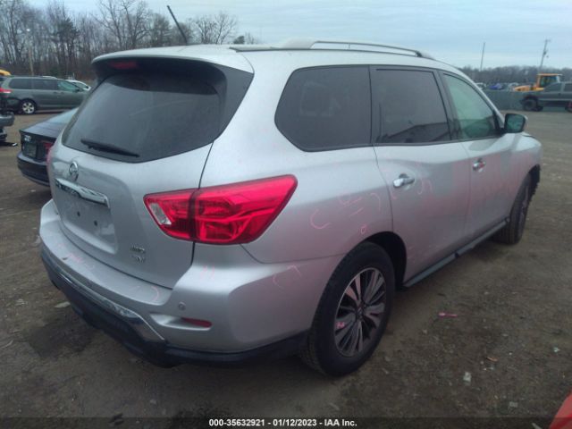5N1DR2MMXHC900670 Nissan Pathfinder Sv