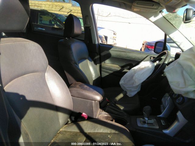 JF2SJARC2FH401585 Subaru Forester 2.5i Limited
