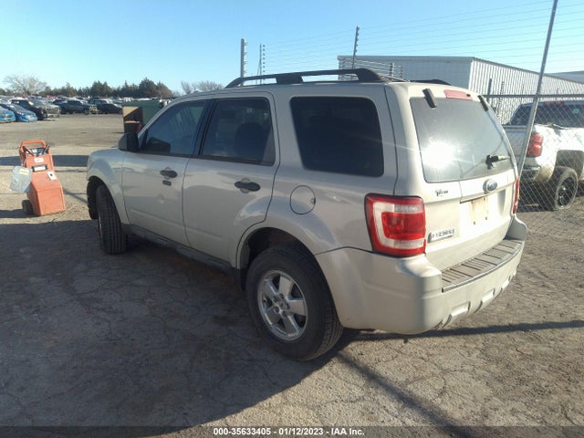 2009 FORD ESCAPE XLT VIN: 1FMCU03709KA88006