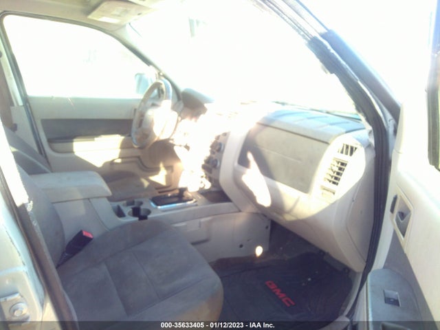 2009 FORD ESCAPE XLT VIN: 1FMCU03709KA88006