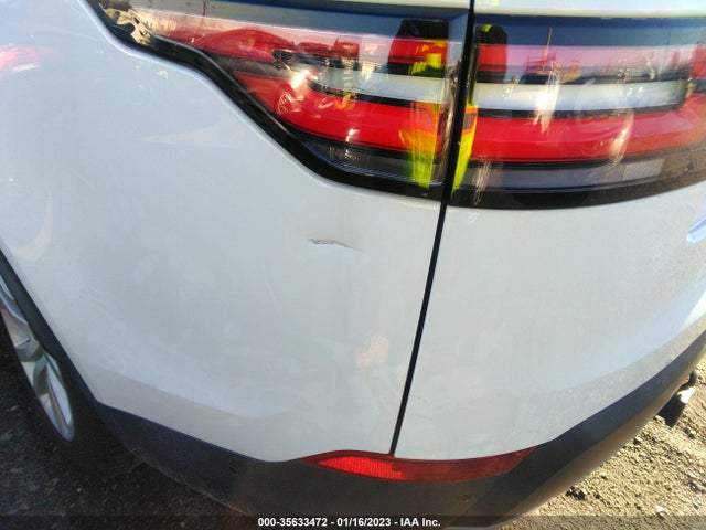2018 Land Rover Discovery, VIN: SALRR2RV2JA073835