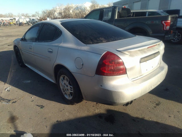 2004 PONTIAC GRAND PRIX GT1 VIN: 2G2WP522841111198