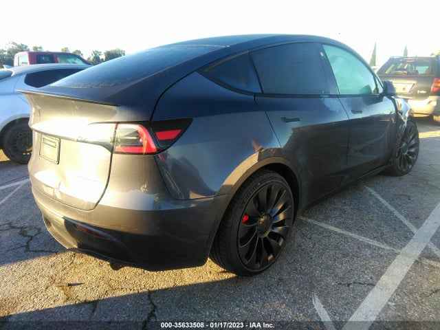 Tesla Model Y Performance 2023 7SAYGDEF6PF635757 Image 4