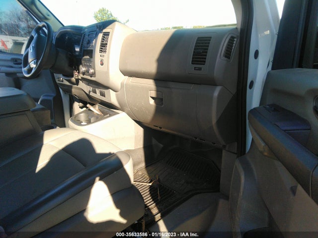 2017 Nissan NV, VIN: 1N6BF0KY0HN806684