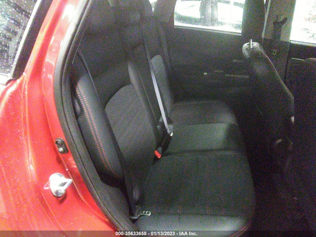 2022 Mitsubishi Outlander, VIN: JA4APVAU9NU016741