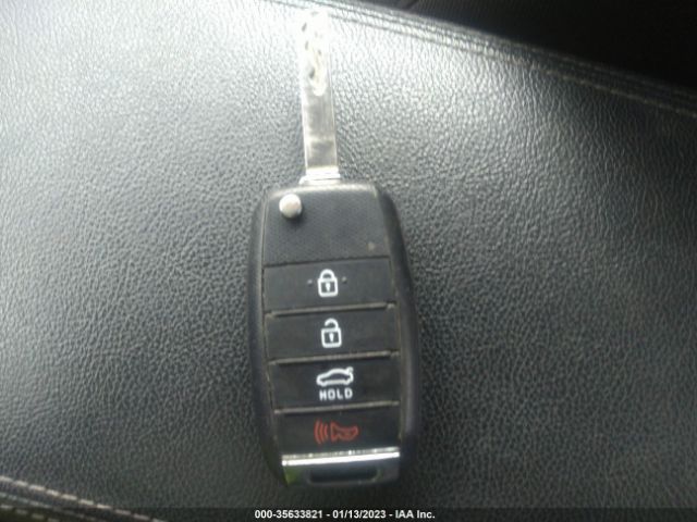 5XXGT4L39LG387976 KIA Optima Lx
