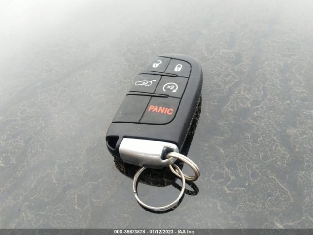 1C4RJFLG2KC670490 Jeep Grand Cherokee Trailhawk