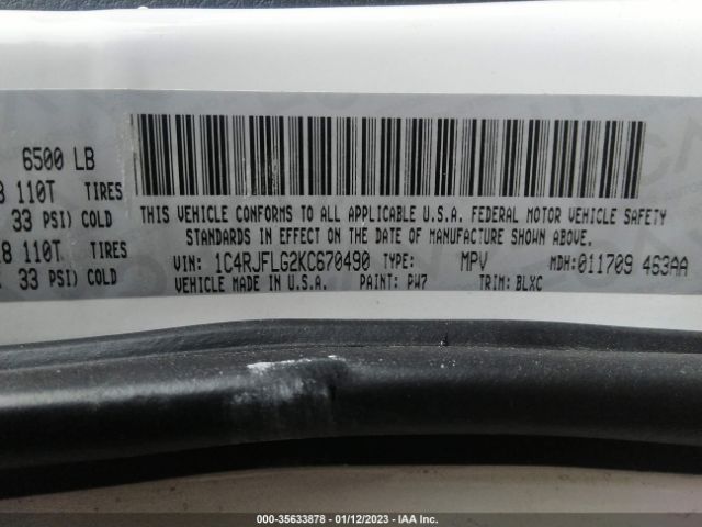 1C4RJFLG2KC670490 Jeep Grand Cherokee Trailhawk