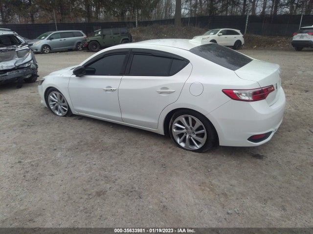 19UDE2F3XHA011031 Acura ILX