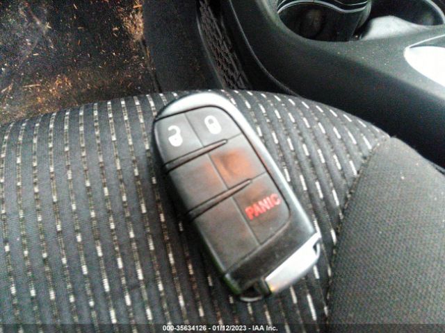 3C4PDCBG2GT218811 Dodge Journey Sxt