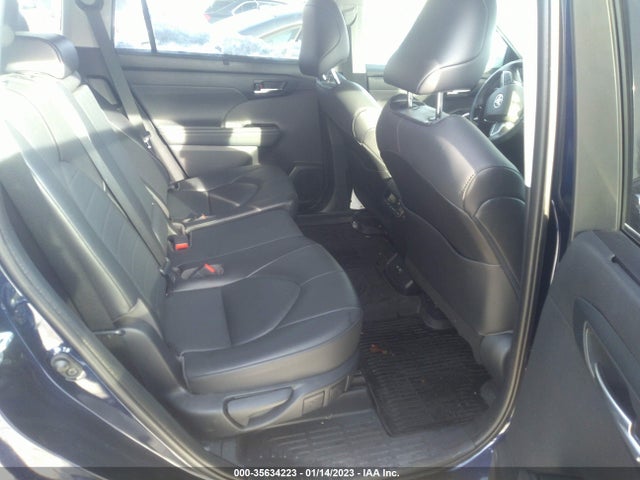 2021 Toyota Highlander, VIN: 5TDGZRBH1MS552850
