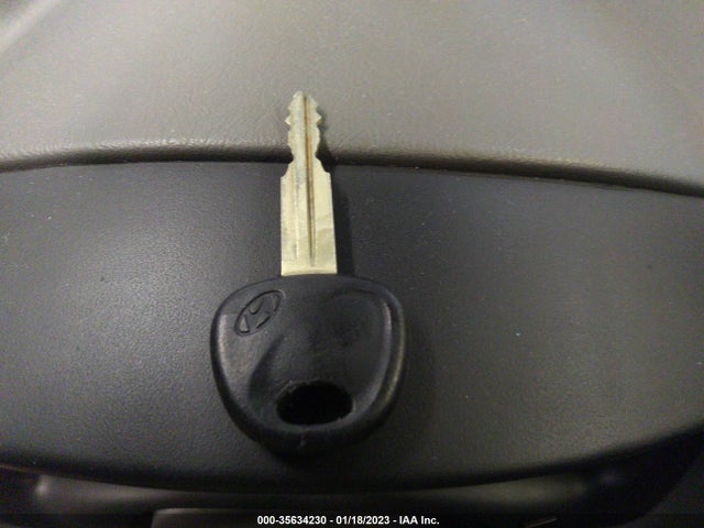 2008 HYUNDAI TUCSON GLS VIN: KM8JM12B58U910787