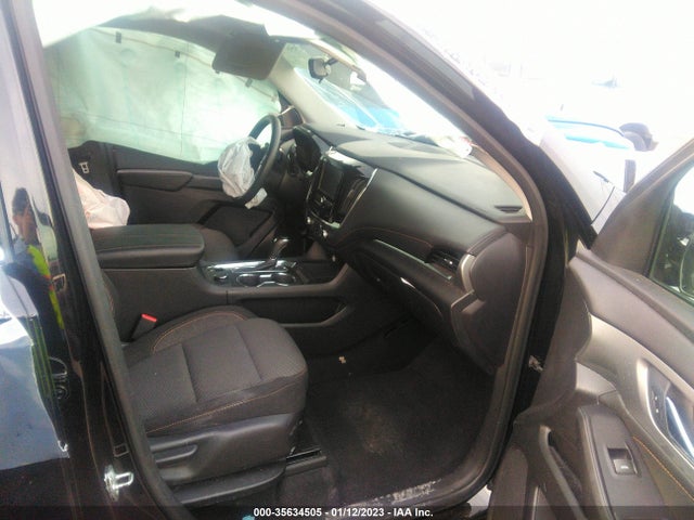 Chevrolet Traverse Ls 2018 1GNERFKW6JJ206054 Image 5
