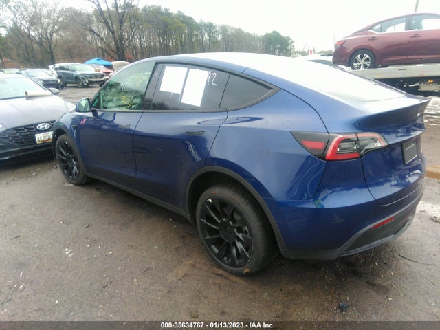 Tesla Model Y Long Range 2022 7SAYGDEE8NF481055 Image 4