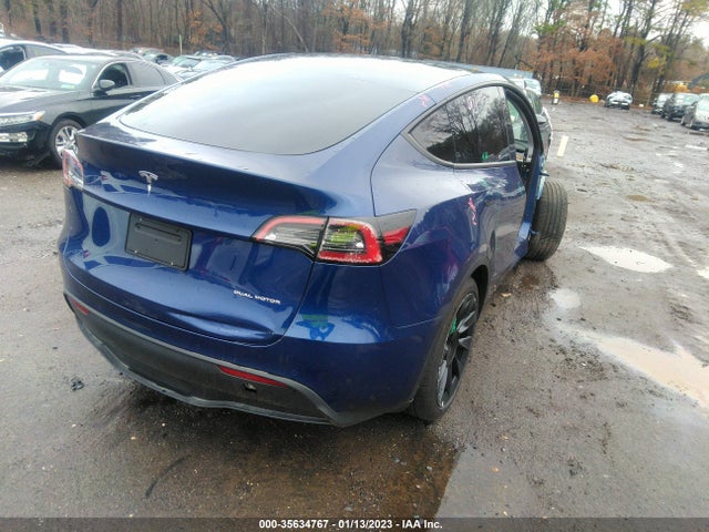 Tesla Model Y Long Range 2022 7SAYGDEE8NF481055 Image 5