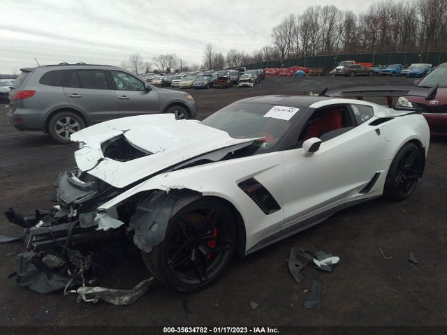 2018 Chevrolet Corvette, VIN: 1G1YT2D68J5601819