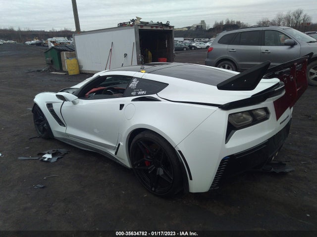 2018 Chevrolet Corvette, VIN: 1G1YT2D68J5601819