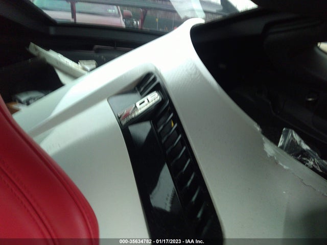 2018 Chevrolet Corvette, VIN: 1G1YT2D68J5601819