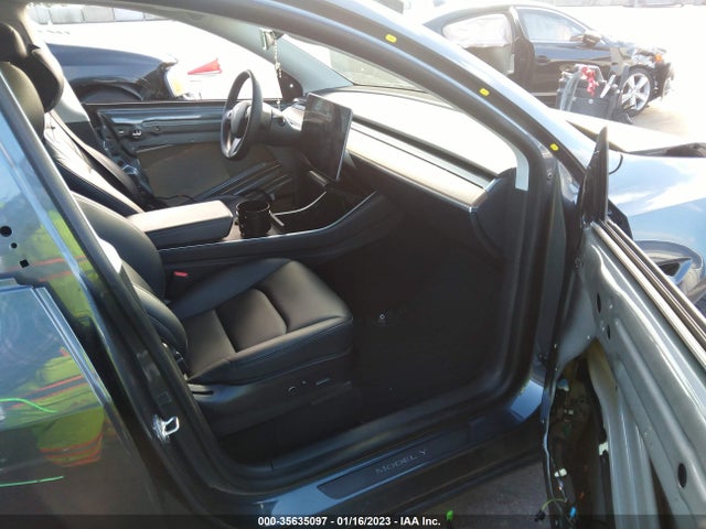 Tesla Model Y Long Range 2021 5YJYGDEE6MF075688 Image 6
