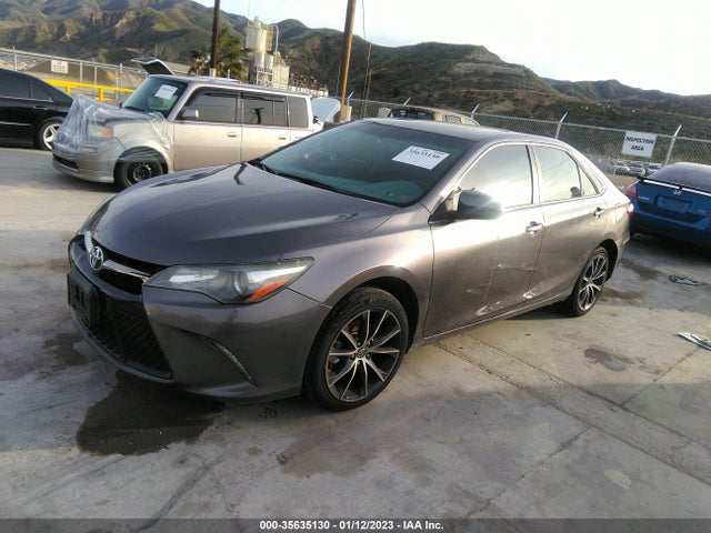 Toyota Camry 2017 4T1BF1FK0HU676793 Image 2