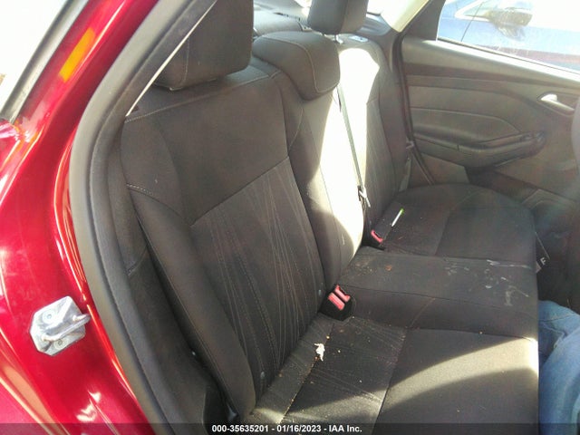 2016 FORD FOCUS SE VIN: 1FADP3F26GL257010