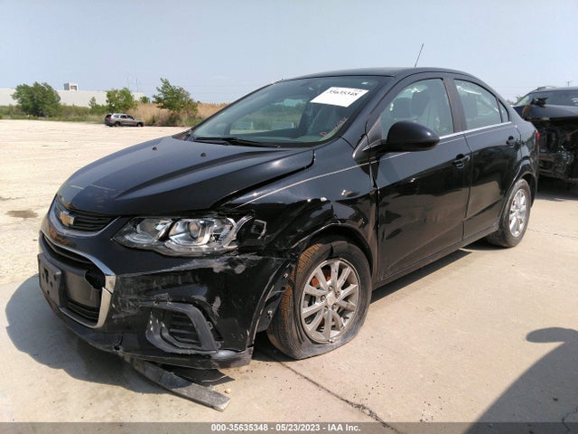 Chevrolet SONIC LT 2018 1G1JD5SH5J4140296 Image 2