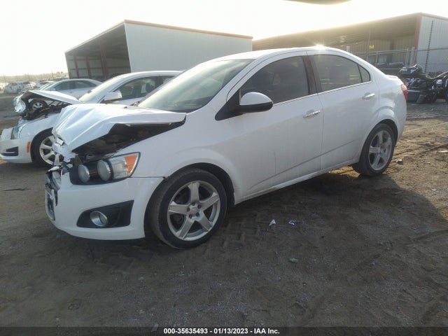 Chevrolet SONIC LTZ 2015 1G1JE5SB4F4104261 Image 2
