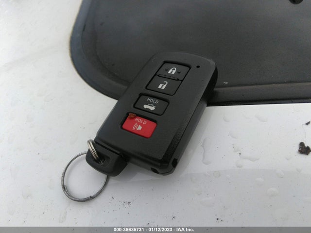 2015 TOYOTA COROLLA S VIN: 5YFBURHE5FP360090
