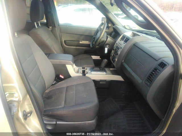 2011 FORD ESCAPE XLT VIN: 1FMCU9DG9BKA71875